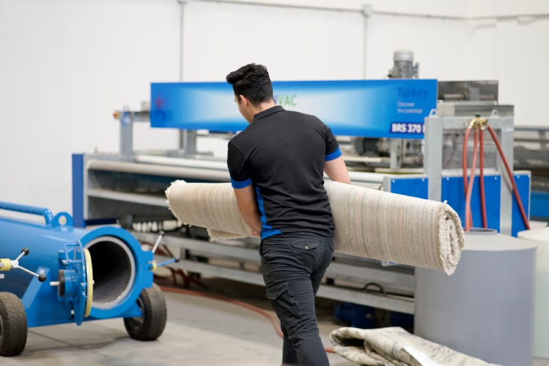 Advanced Area Rug Cleaning Machinery